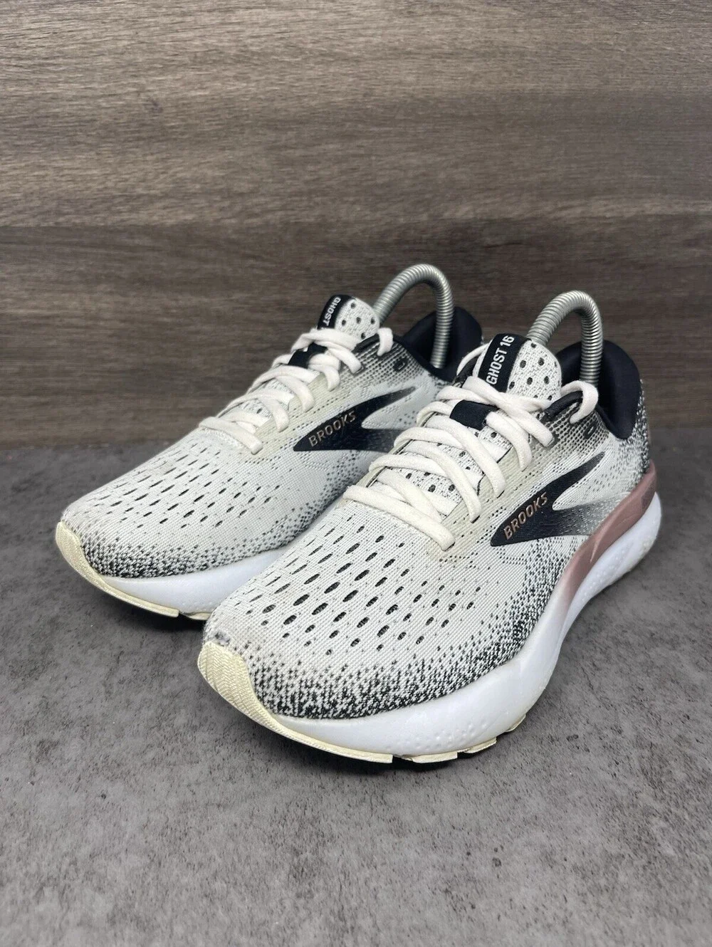 Brooks Ghost 16 Womens Size 6.5 Running Walking Athletic Shoes White Rose Gold